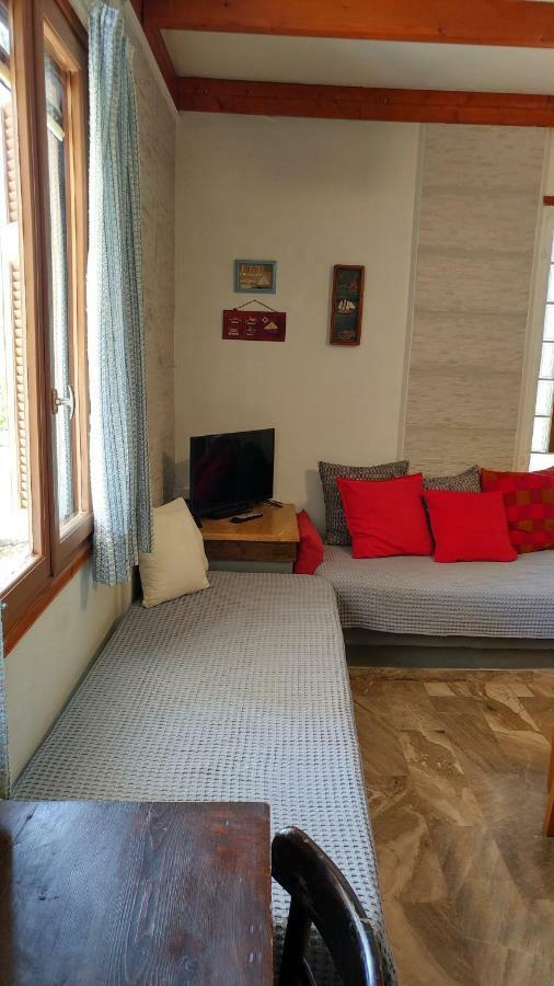 Alice House Apartment Porto Heli Exterior foto